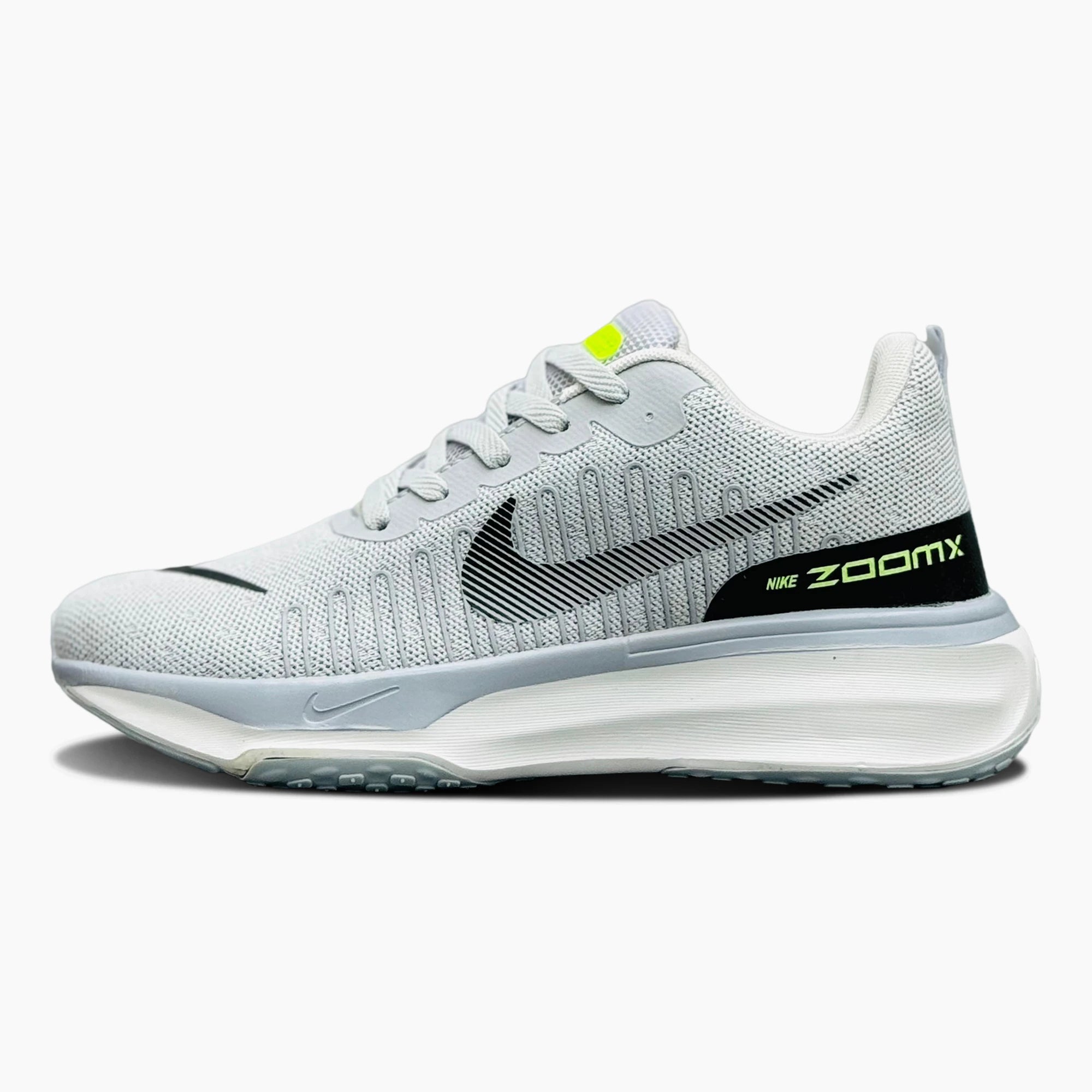 Nike Zoom Invincible 3 Running  - Gray