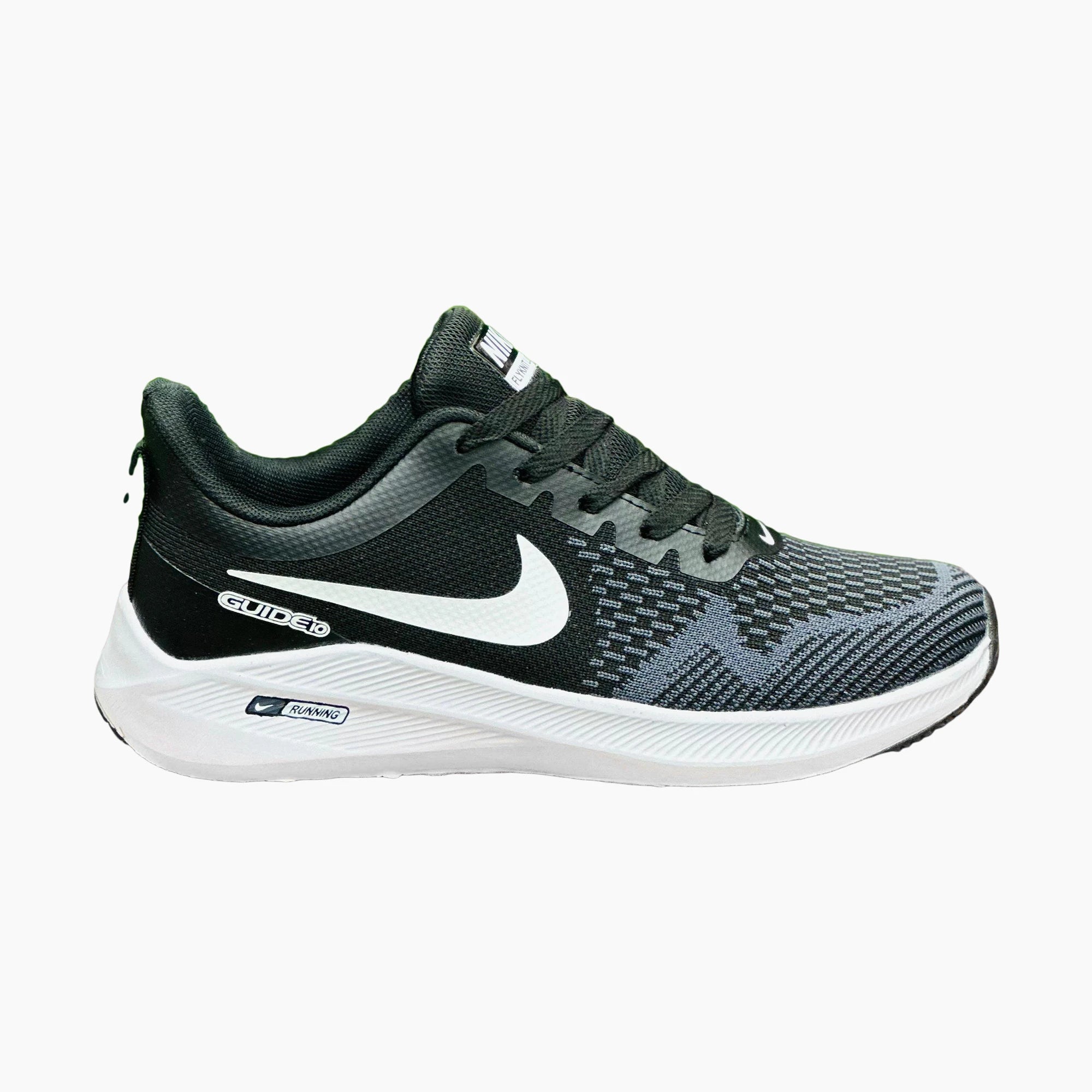 Nike air zoom Gaude 10 - Black White