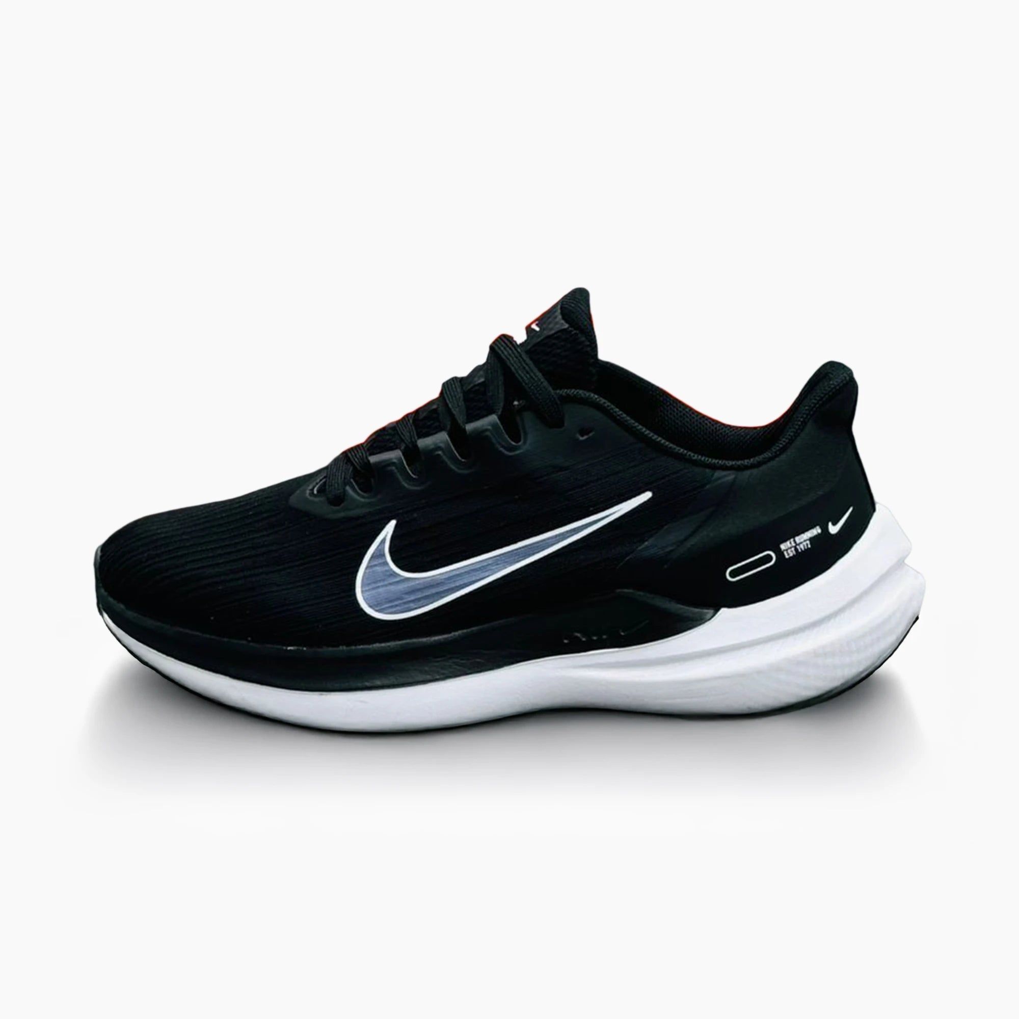 Nike Winflo 9 - Black/White